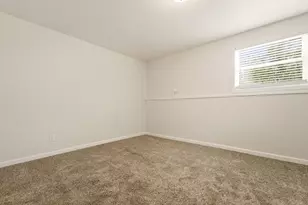11917 N 470 E, Demotte, IN 46310 - Photo 25