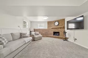 11917 N 470 E, Demotte, IN 46310 - Photo 23
