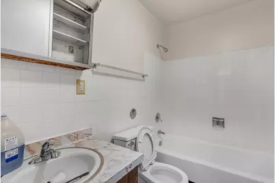 9201 Kennedy Avenue, Highland, IN 46322 - Photo 13