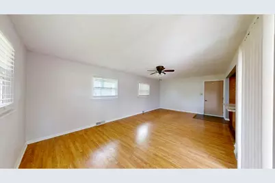 2900 McAfee Drive, Hobart, IN 46342 - Photo 17