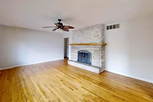 2900 McAfee Dr, Hobart, IN 46342 - Photo 7
