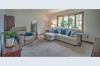 2611 Crowsnest Drive, Hobart, IN 46342 - Photo 15