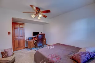 2611 Crows Nest Dr, Hobart, IN 46342 - Photo 17