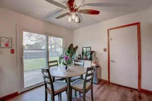 2611 Crows Nest Dr, Hobart, IN 46342 - Photo 11