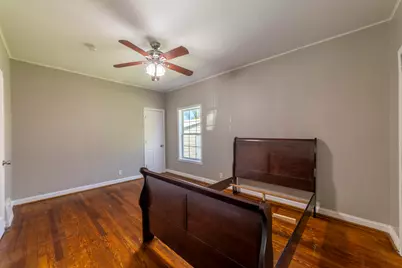 204 Edward Street, Michigan City, IN 46360 - Photo 17
