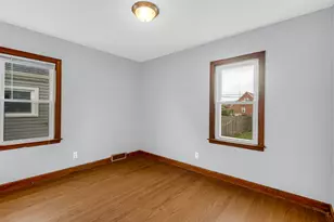 7613 Monroe Ave, Hammond, IN 46324 - Photo 11