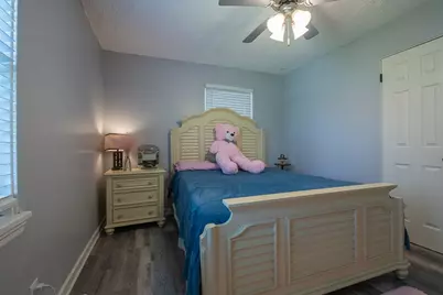408 E 43rd Avenue, Gary, IN 46409 - Photo 13