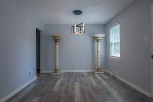 408 E 43rd Ave, Gary, IN 46409 - Photo 7
