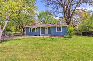 922 Hayes St, Crown Point, IN 46307 - Photo 3