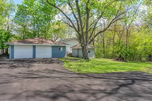 922 Hayes St, Crown Point, IN 46307 - Photo 19