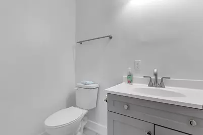 922 Hayes Street, Crown Point, IN 46307 - Photo 13