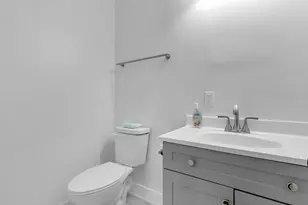 922 Hayes St, Crown Point, IN 46307 - Photo 13