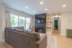 2121 Dogwood Ln, Chesterton, IN 46304 - Photo 11