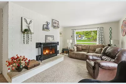 1831 N Lofgren Road, Rolling Prairie, IN 46371 - Photo 5
