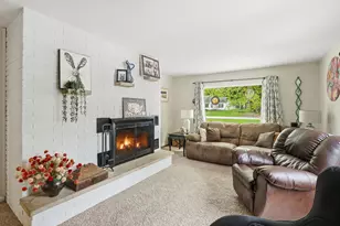 1831 N Lofgren Rd, Rolling Prairie, IN 46371 - Photo 5