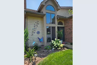 1489 Grand Isle Court, Hobart, IN 46342 - Photo 1