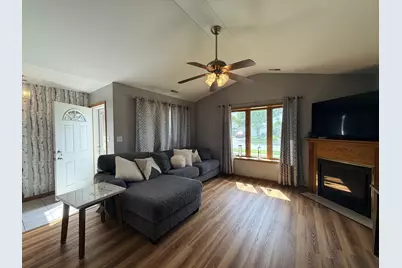 1610 Beech Drive, Crown Point, IN 46307 - Photo 3