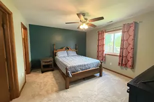 1610 Beech Dr, Crown Point, IN 46307 - Photo 9