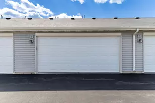 11527 Rhode Island St, Crown Point, IN 46307 - Photo 17