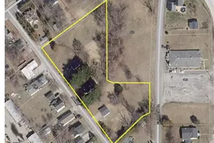 217 Park Ave, North Judson, IN 46366 - Photo 3