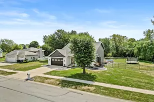 12025 Heron Lake Rd, Saint John, IN 46373 - Photo 3
