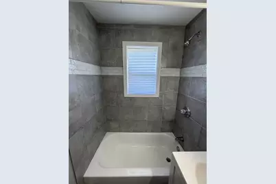 5052 Washington Street, Gary, IN 46408 - Photo 9