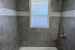 5052 Washington St, Gary, IN 46408 - Photo 9