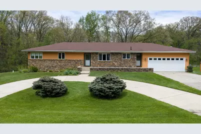 11 Stoner Drive, Valparaiso, IN 46385 - Photo 1