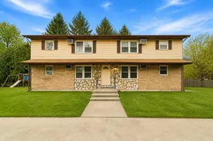 2161 Annabelle Ct, Chesterton, IN 46304 - Photo 1