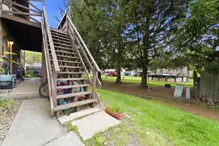 2161 Annabelle Ct, Chesterton, IN 46304 - Photo 3
