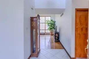 83 Brookview Ln, Valparaiso, IN 46385 - Photo 5
