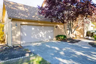 83 Brookview Ln, Valparaiso, IN 46385 - Photo 3