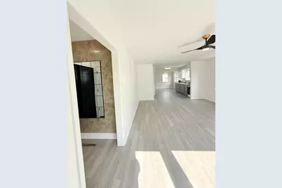 7421 Monroe Avenue, Hammond, IN 46324 - Photo 5