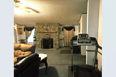 9564 W 100 S, Francesville, IN 47946 - Photo 3