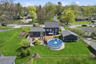 421 S East St, Crown Point, IN 46307 - Photo 27