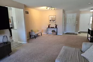 948 Veterans Ln, Crown Point, IN 46307 - Photo 19