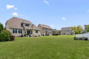 2015 Terreno Dr, Chesterton, IN 46304 - Photo 27