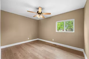 1212 Cedar Ln, Dyer, IN 46311 - Photo 11