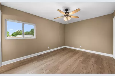 1212 Cedar Lane, Dyer, IN 46311 - Photo 9