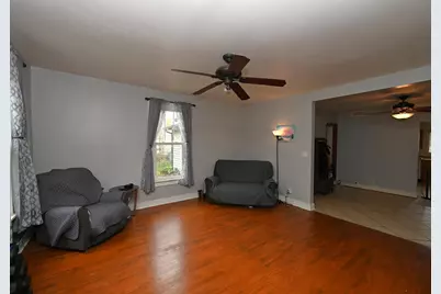 121 W Spring Street, Winamac, IN 46996 - Photo 23