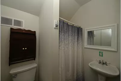 121 W Spring Street, Winamac, IN 46996 - Photo 9