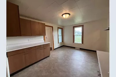 225 Columbia Street, Michigan City, IN 46360 - Photo 3