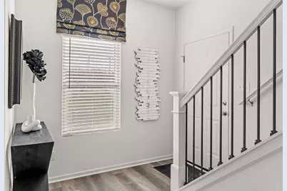 1457 W 72nd Place, Merrillville, IN 46410 - Photo 7