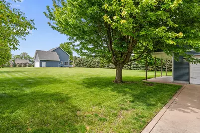 403 Creekwood Drive, Valparaiso, IN 46383 - Photo 33