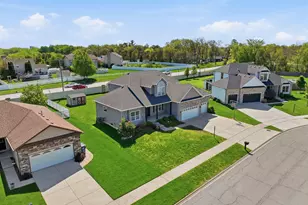 2527 Tate Dr, Schererville, IN 46375 - Photo 5