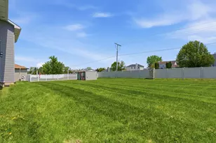 2527 Tate Dr, Schererville, IN 46375 - Photo 35