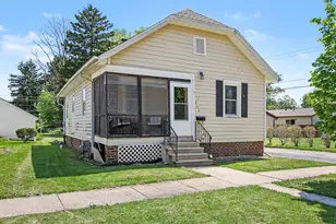 406 Henry St, La Porte, IN 46350 - Photo 1