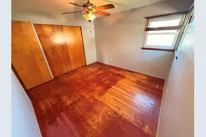 944 W 54th Place, Merrillville, IN 46410 - Photo 5