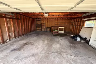 944 W 54th Pl, Merrillville, IN 46410 - Photo 7