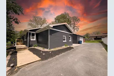 405 Cedar Street NW, Demotte, IN 46310 - Photo 3